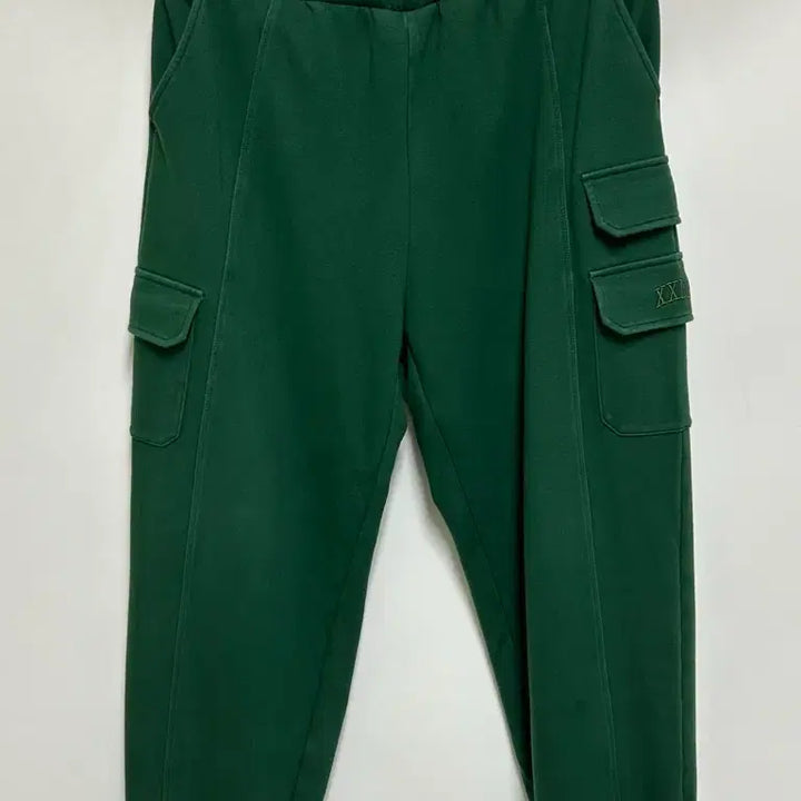 [BUNJANG] Xexymix Warm Cotton Crop Hooded Zip-up &amp; Pants Training Set / [여자-90]젝시믹스 웜 코튼 크롭 후드집업 &amp; 팬츠 트레이닝 세트