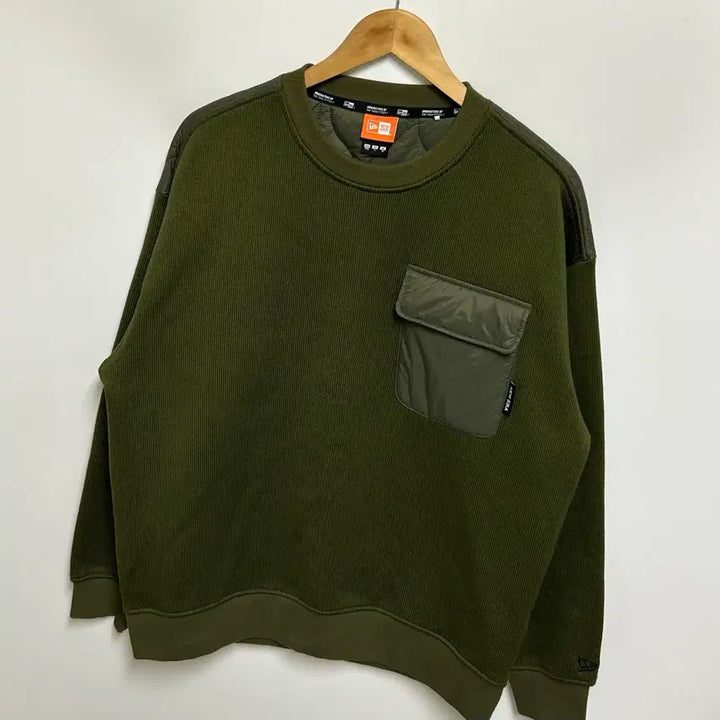 [BUNJANG] New Era Originators Hybrid Sweatshirt / [남자-100]뉴에라 오리지네이터스 하이브리드 맨투맨