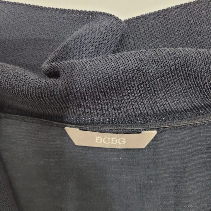 [BUNJANG] BCBG Knit High Neck Half Zip-Up Top / BCBG 21SS 니트 하이넥 반팔 하프 집업  / 여 88-96-160