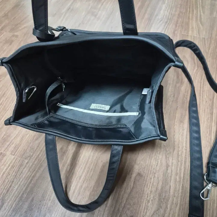 [BUNJANG] Hazzys Nylon Tote Bag / 헤지스 나일론 토트백 팝니다.