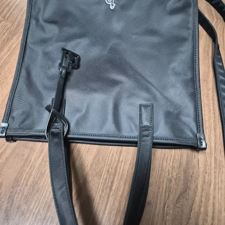 [BUNJANG] Hazzys Nylon Tote Bag / 헤지스 나일론 토트백 팝니다.