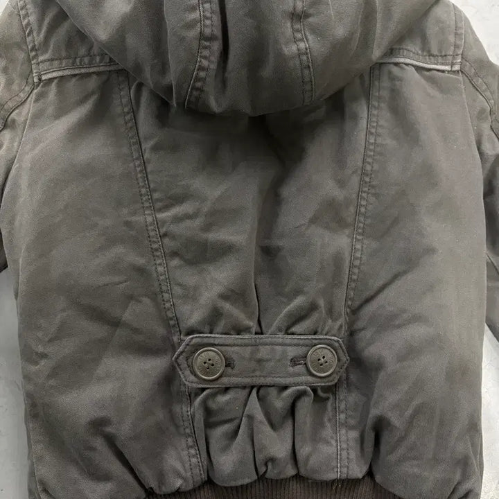 [SOLD OUT] 후아유 여성 크롭 퍼 후드 자켓 S