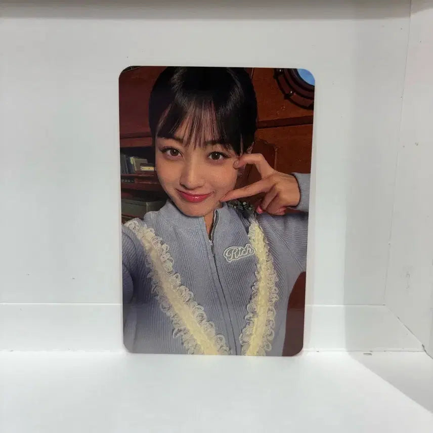 [BUNJANG] TWICE Jihyo POB Photocard / 트와이스 지효 특전 포카