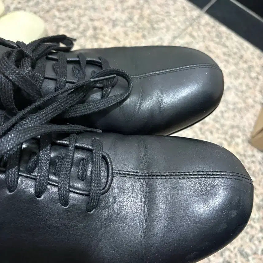 [BUNJANG] Hatching Room 03 Flat Shoes Black / 275) 해칭룸 03 Flat Shoes Black