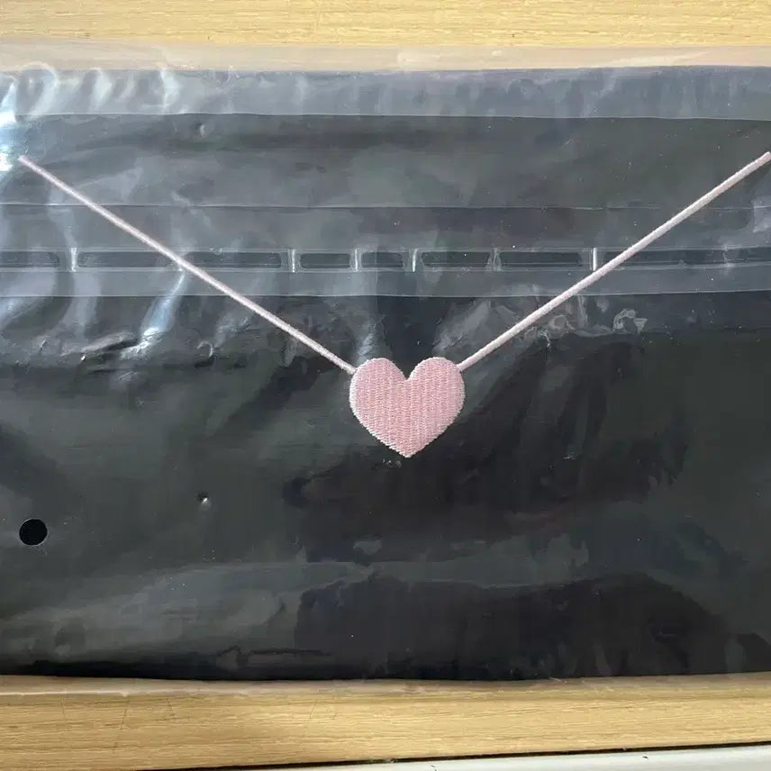 [BUNJANG] PLAVE Way For Love Pouch Sealed / 플레이브 웨이폴럽 파우치 미개봉