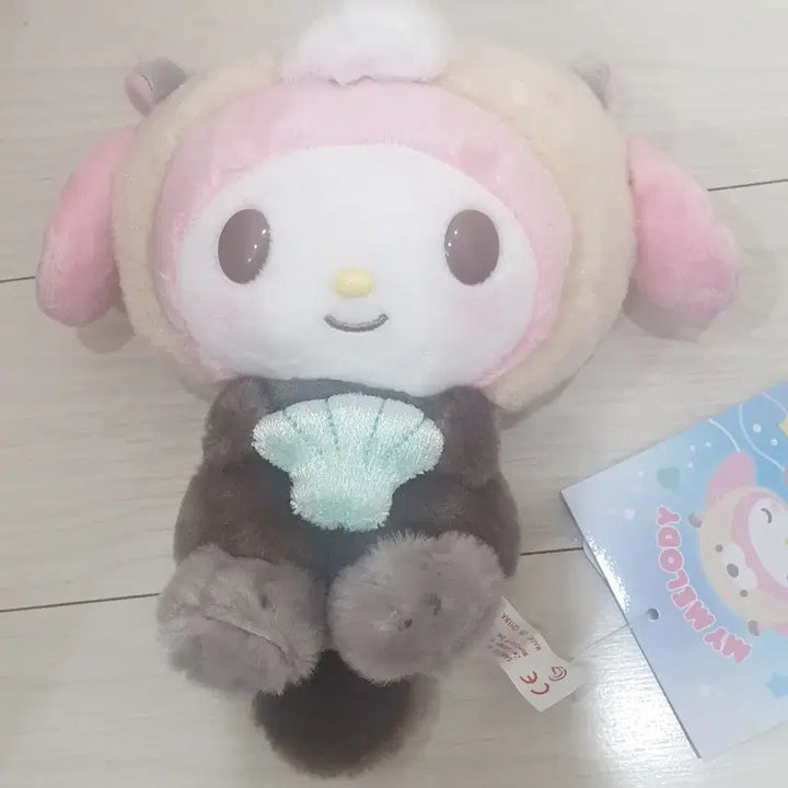 [BUNJANG] Sanrio My Melody Otter Plush / 산리오 마이멜로디 마멜 해달 인형