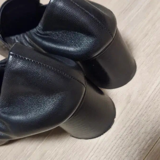 [BUNJANG] G Studio Leather Black Loafers / 지스튜디오(240~245) 가죽블랙로퍼 굽6