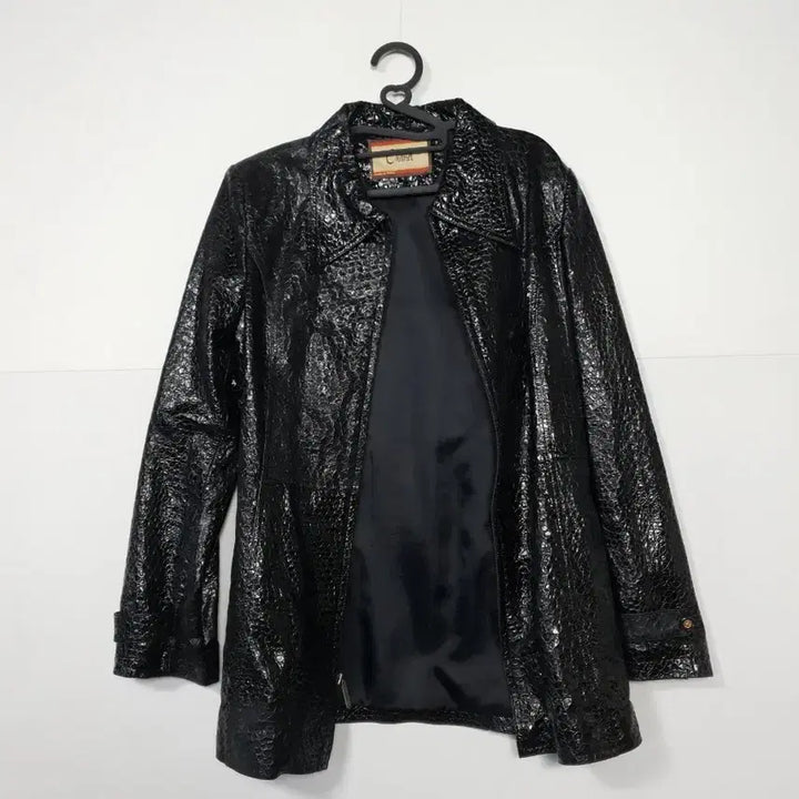 [BUNJANG] Chanel Black Crocodile Pattern Lambskin Coat / Chanel 블랙 크로커다일 패턴 양가죽 코트
