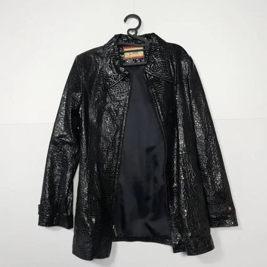[BUNJANG] Chanel Black Crocodile Pattern Lambskin Coat / Chanel 블랙 크로커다일 패턴 양가죽 코트