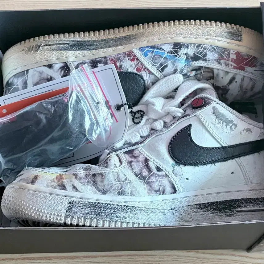 [BUNJANG] Nike Peaceminusone Para-noise 2.0 Sneakers / 나이키 피마원 파라노이즈 2.0 265mm 판매합니다.