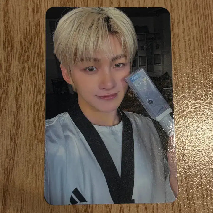 [BUNJANG] TWS Jihoon Photocard / 투어스 tws 팬미팅 사이존 42존 지훈 포카 포토카드