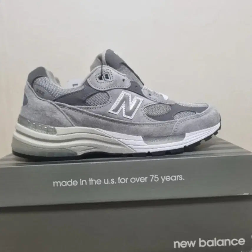 [BUNJANG] New Balance 992 (Size 300) / 뉴발란스 992 300