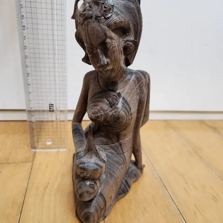 [BUNJANG] Wooden Woman Figurine Sculpture Ornament / 목각 여인상 조각상 장식품