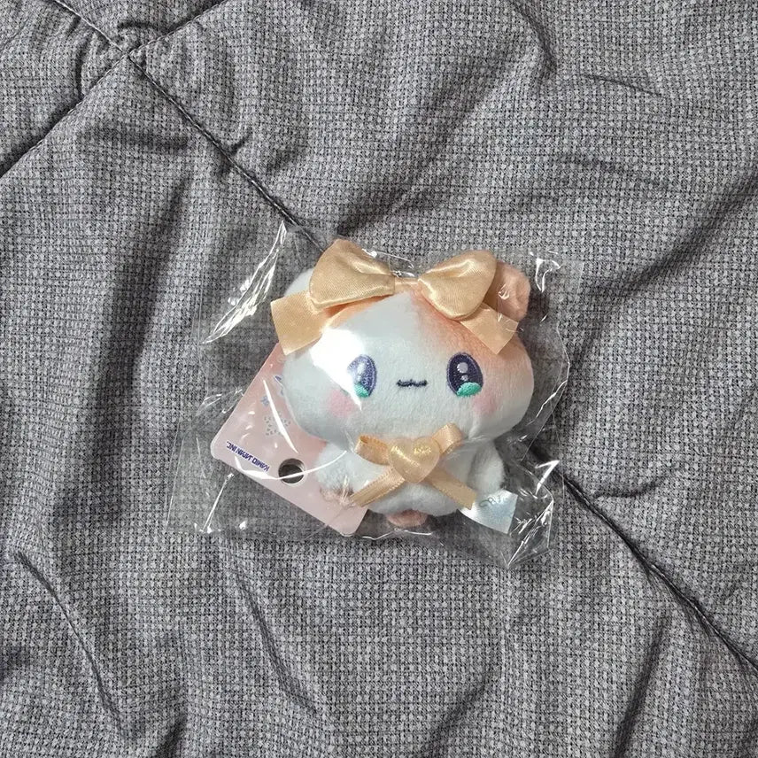 [BUNJANG] Magical Raspberry Keyring Doll / 매지컬 라즈베리 키링 인형