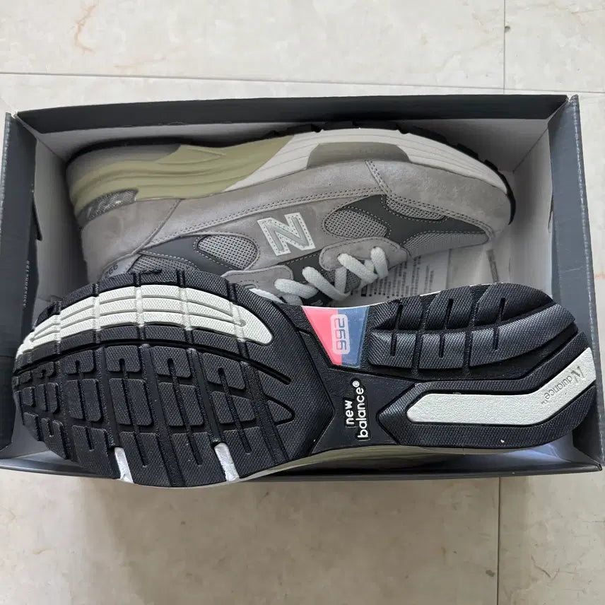 [BUNJANG] New Balance 992 Made in USA Grey 270mm / 992 메이드 인 USA 그레이 - D 스탠다드 270MM