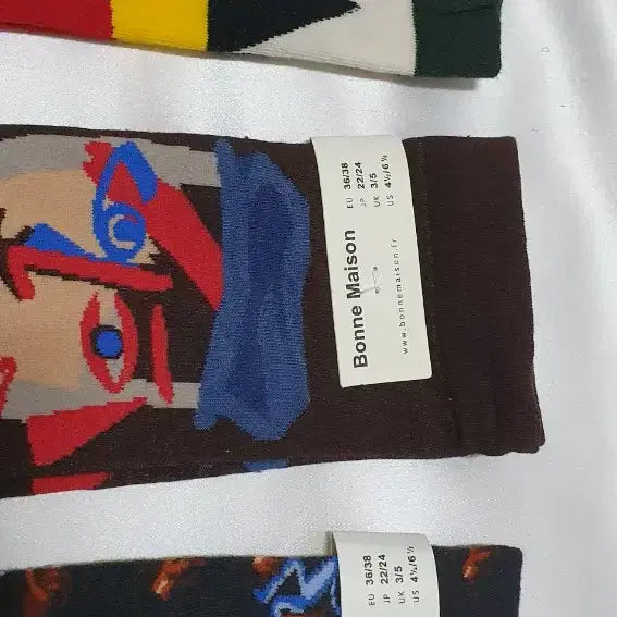 [BUNJANG] Maison Bonmeson Blue Purple Yellow Black Portrait Socks / 블루 퍼플 옐로우 블랙 인물화  Maison 본메종 양말