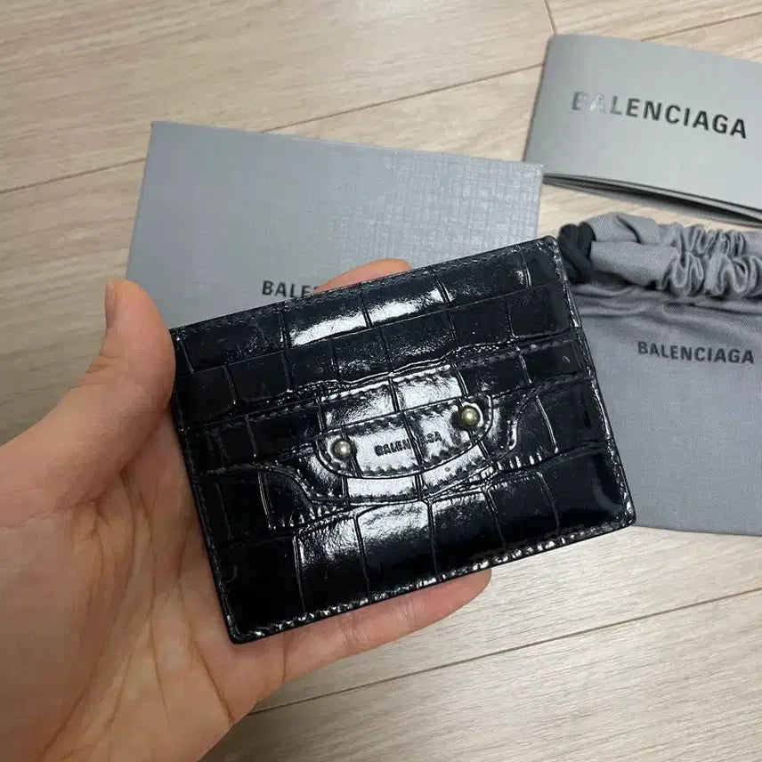 [SOLD OUT] 발렌시아가 블랙 크로커 카드지갑