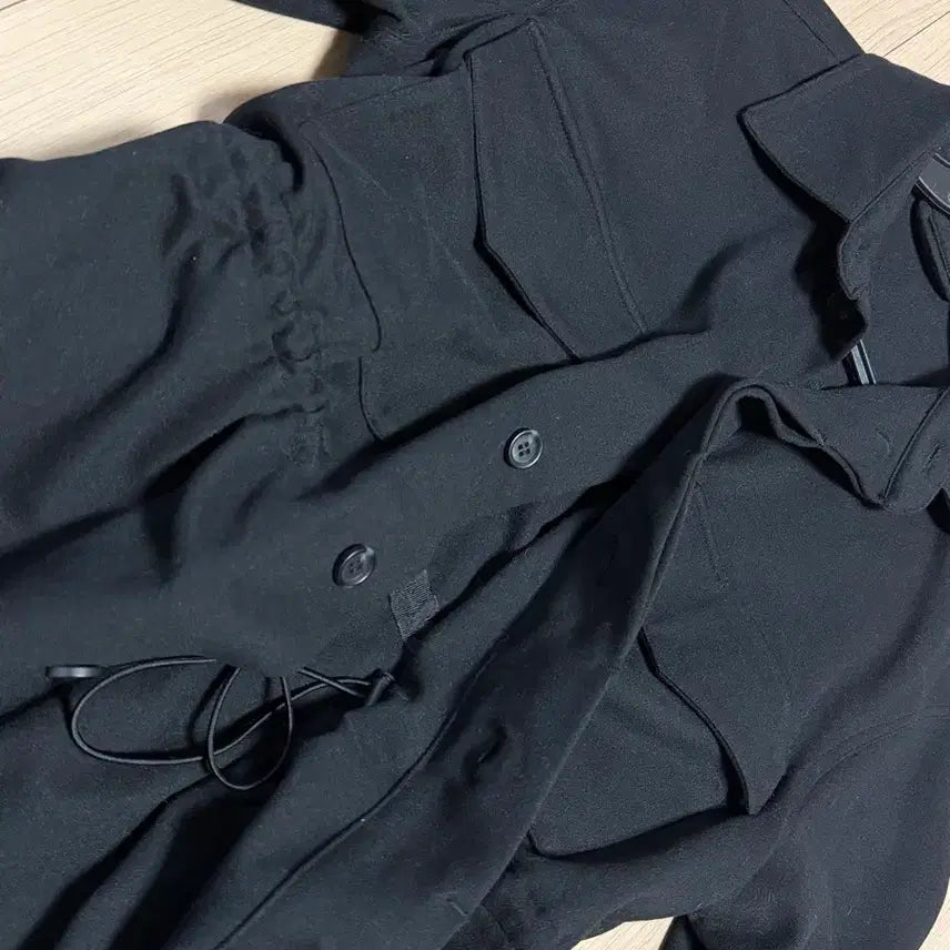 [BUNJANG] Andar Wool-Like Stretch Shacket Fleece Black Jacket / 안다르 울라이크 스트레치 셔켓 스트링 플리스 블랙 야상 셔츠 자켓