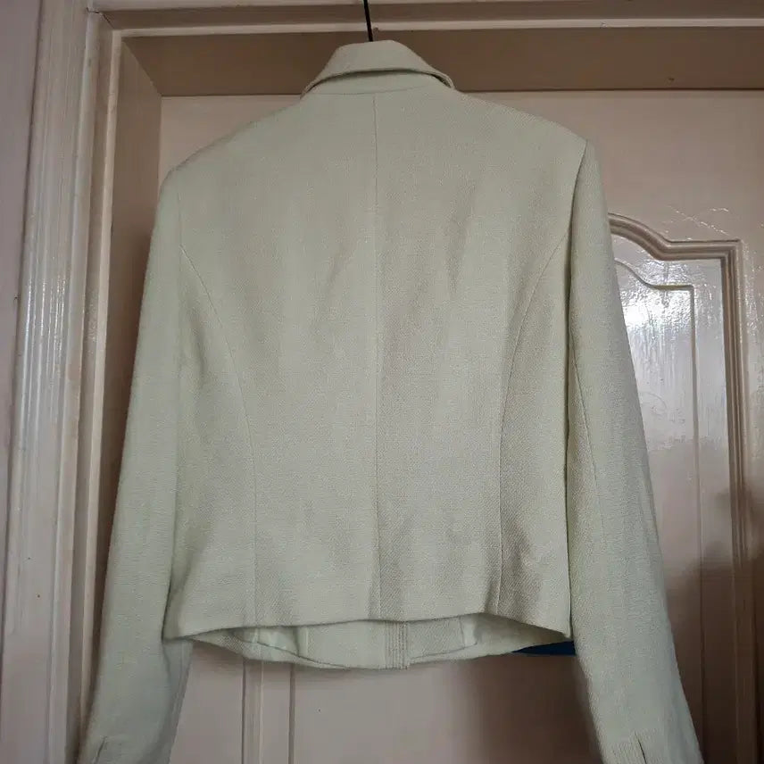 [BUNJANG] AMI INTIME Cropped Jacket / [AMI INTIME]일본 여성 브랜드 연한 연두빛 쟈켓