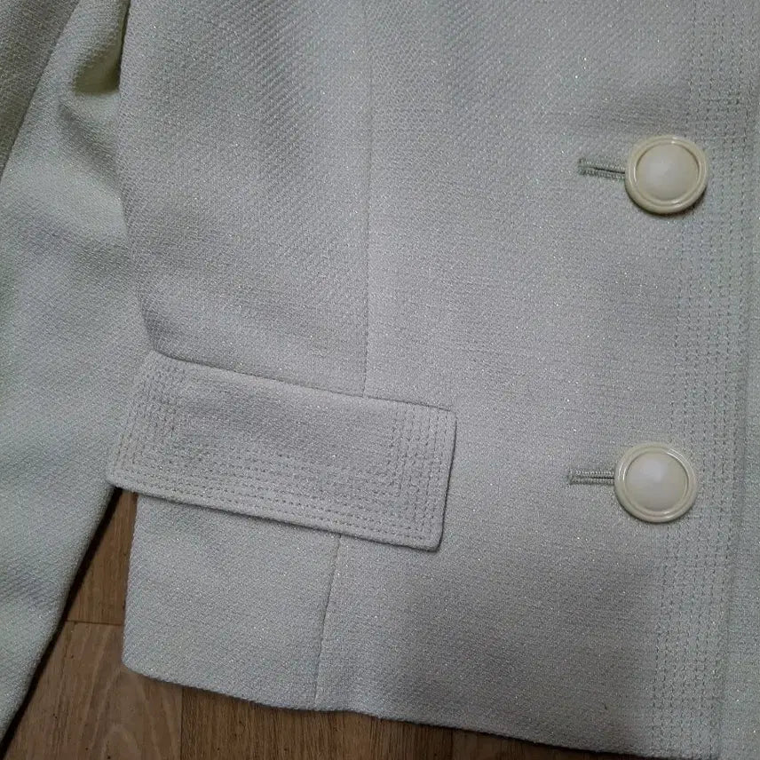 [BUNJANG] AMI INTIME Cropped Jacket / [AMI INTIME]일본 여성 브랜드 연한 연두빛 쟈켓