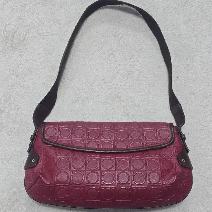 [BUNJANG] Ferragamo Gancini Leather Shoulder Bag / Ferragamo 페라가모 간치니 레더 숄더백