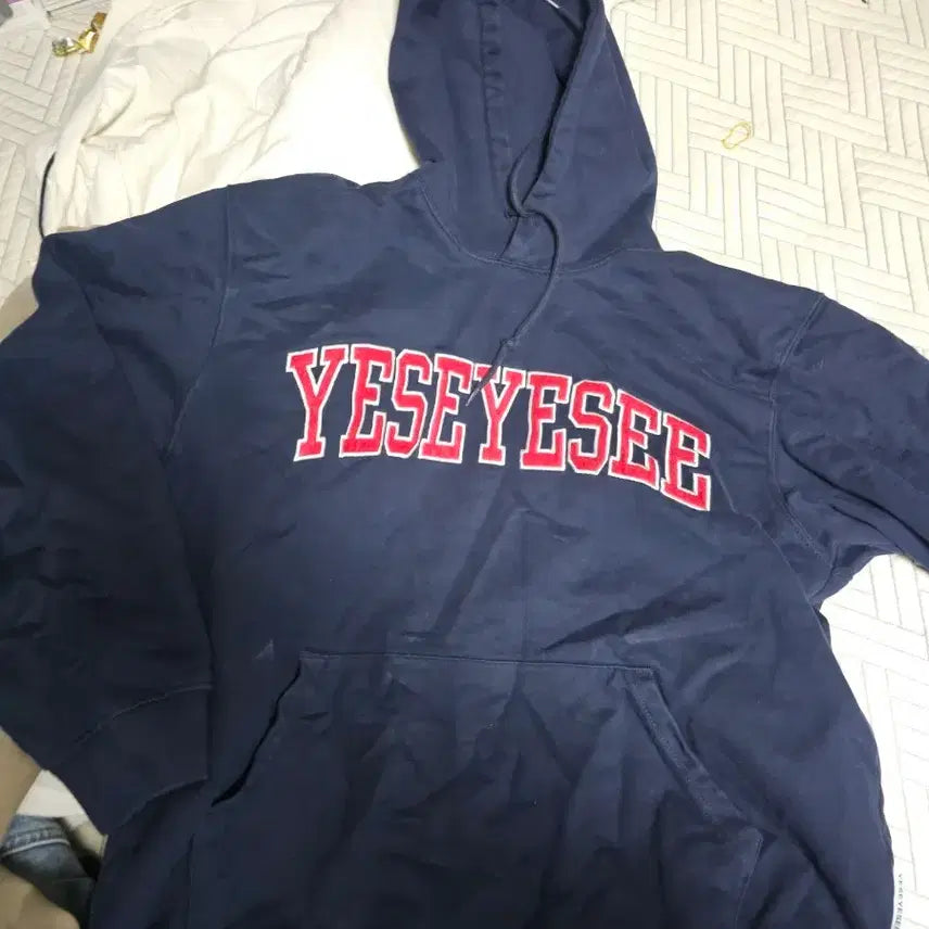 [BUNJANG] YESEYESEE Navy Hoodie XL / YESEYESEE 예스아이씨 후드티 네이비 xl
