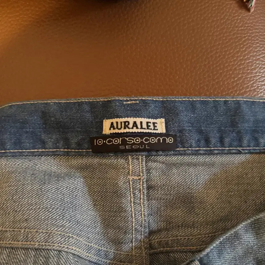 [SOLD OUT] 오라리  25SS Selvedge Faded Light Denim Wid
