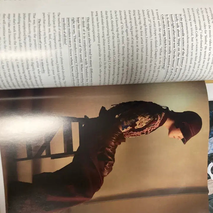[BUNJANG] BTS J-Hope Esquire Magazine August 2023 / BTS_제이홉 화보&amp;브로마이드: 에스콰이어 매거진 2023 잡지