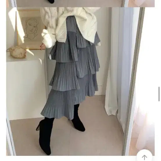 [BUNJANG] Unbalanced Pleated Long Skirt / [새상품급인데 반값] 캉캉 플리츠 언발 밴딩 롱 스커트 (블랙, 베이지)
