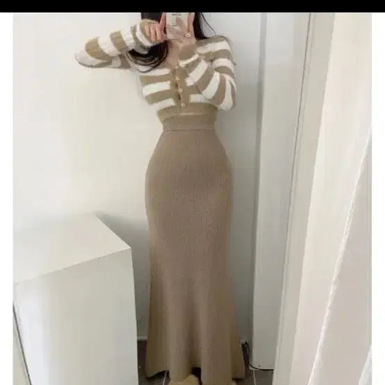 [BUNJANG] Wool Knit Banding Maxi Long Skirt Beige / [새상품급인데 반값] 울 니트 밴딩 맥시 롱 스커트 베이지