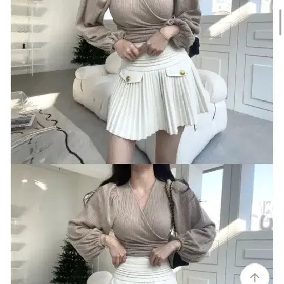 [BUNJANG] Two-Pocket Gold Button Pleated Mini Skirt - Ivory / [새상품급인데 반값] 투포켓 금장 플리츠 미니 스커트 아이보리
