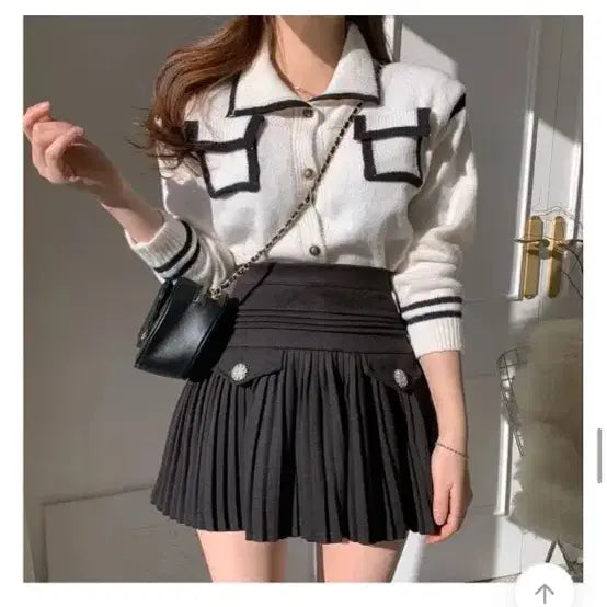 [BUNJANG] Crown Jewelry Pleated Skirt - Black / [새상품급인데 반값] 크라운 보석 플리츠 스커트 블랙