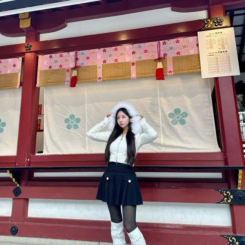[BUNJANG] Crown Jewelry Pleated Skirt - Black / [새상품급인데 반값] 크라운 보석 플리츠 스커트 블랙