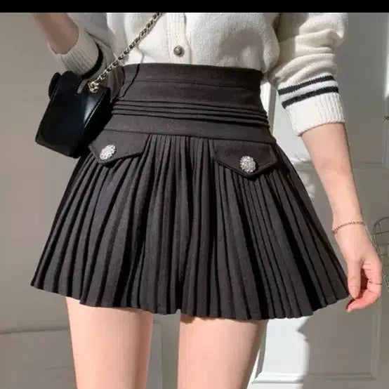 [BUNJANG] Crown Jewelry Pleated Skirt - Black / [새상품급인데 반값] 크라운 보석 플리츠 스커트 블랙