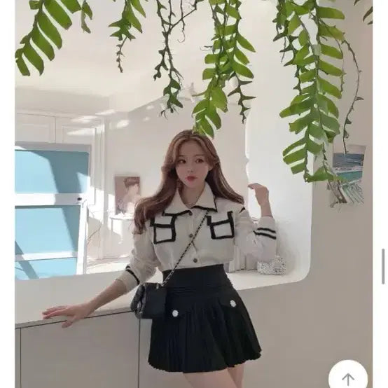 [BUNJANG] Crown Jewelry Pleated Skirt - Black / [새상품급인데 반값] 크라운 보석 플리츠 스커트 블랙