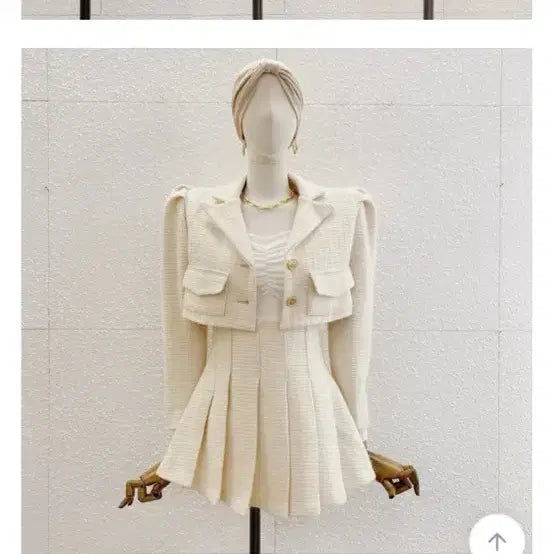 [BUNJANG] Tweed Jacket &amp; Pleated Skirt Set - Light Beige / [새상품급인데 반값] 트위드 자켓 + 플리츠 스커트 세트 연베이지
