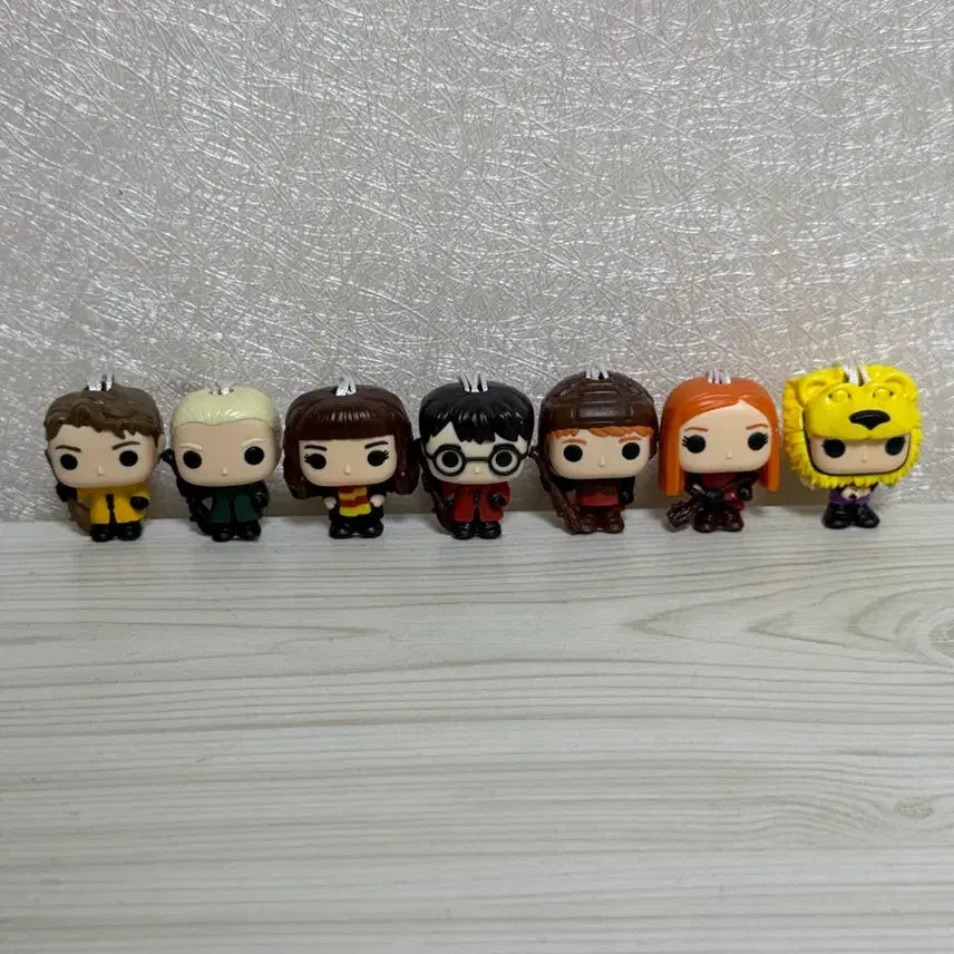 [BUNJANG] Kinder Joy Harry Potter Figure Set / 해리포터 킨더조이 피규어 세트