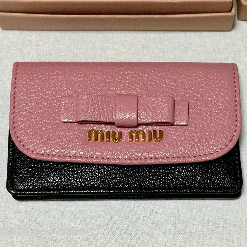 [BUNJANG] Miu Miu Madras Bi-Color Card Case Card Holder Pink / 정품 미우미우 마드라스 바이컬러 카드 케이스 카드지갑 miumiu 핑크