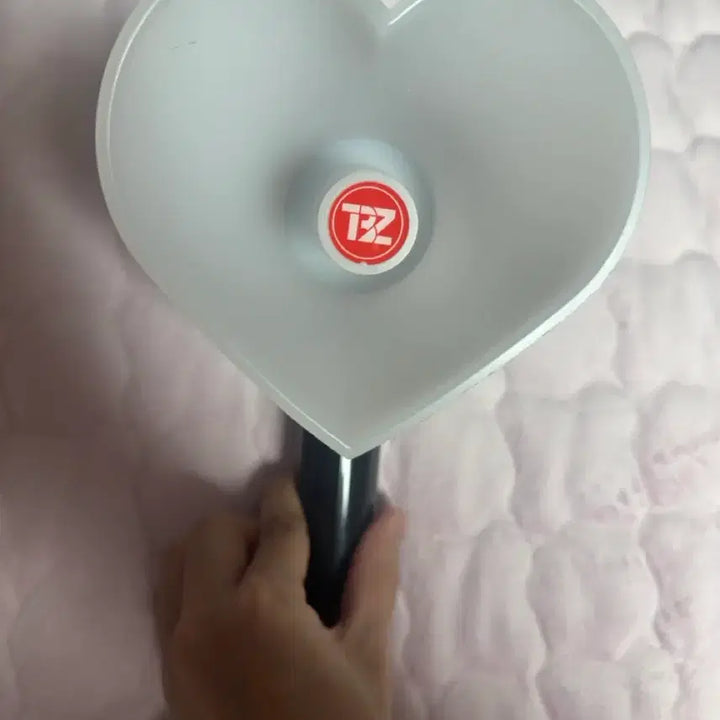 [BUNJANG] The Boyz Official Lightstick / 더보이즈 응원봉 하트성기 양도