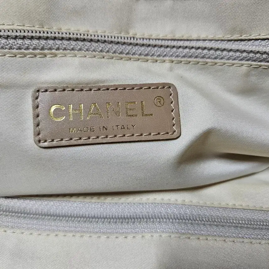 [BUNJANG] Chanel Travel Tote Bag / 샤넬 트래블 토트백