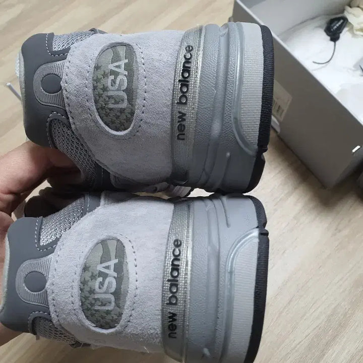 [BUNJANG] New Balance 993 Gray Sneakers / 뉴발란스 993 그레이 290
