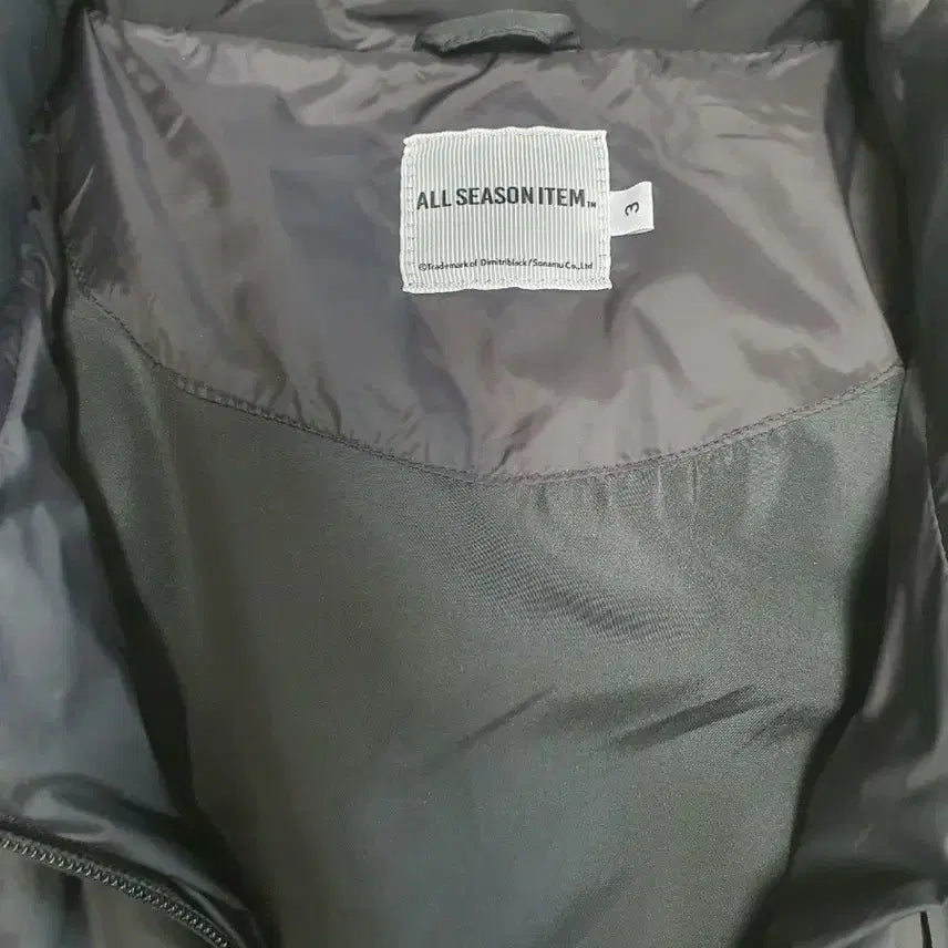 [BUNJANG] Dimitri Black Padded Jacket Black XL / 디미트리블랙 패딩 검정 3사이즈