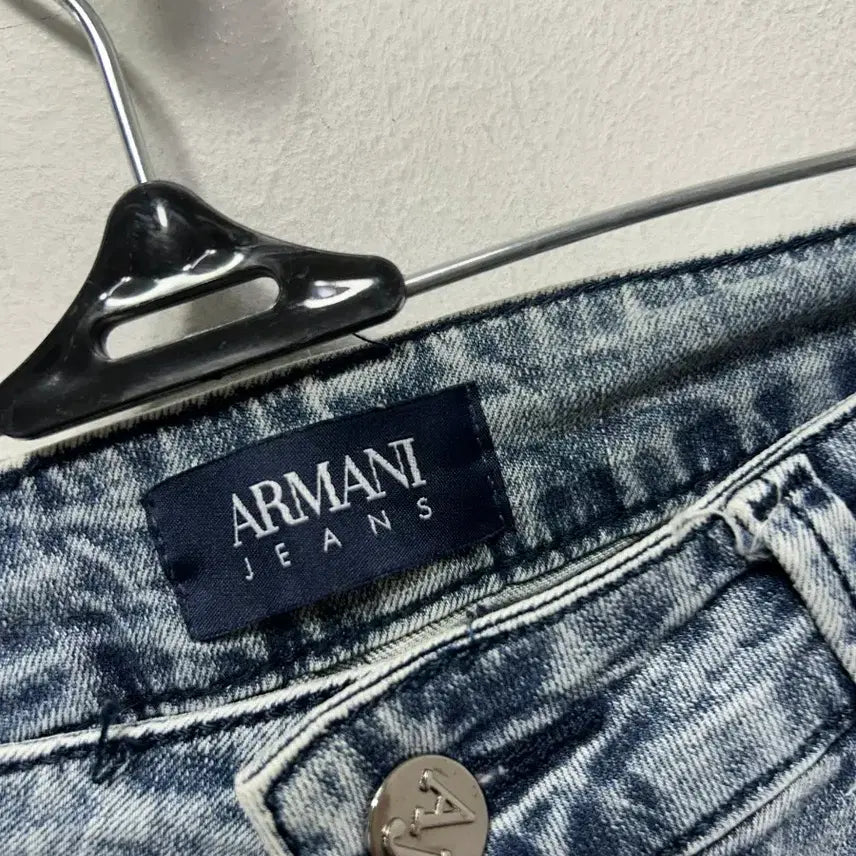 [BUNJANG] Armani Dark Wash Denim Pants 30 inch Women&