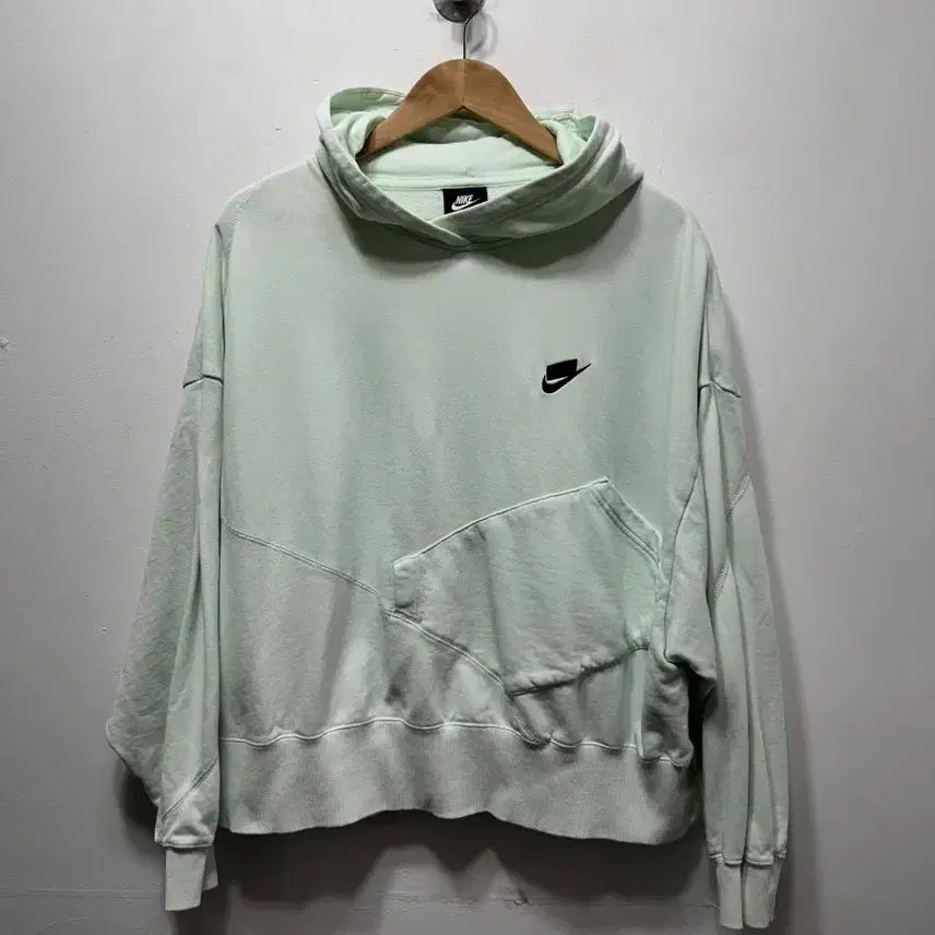 [SOLD OUT] 나이키 민트색 후드티 M 스우시