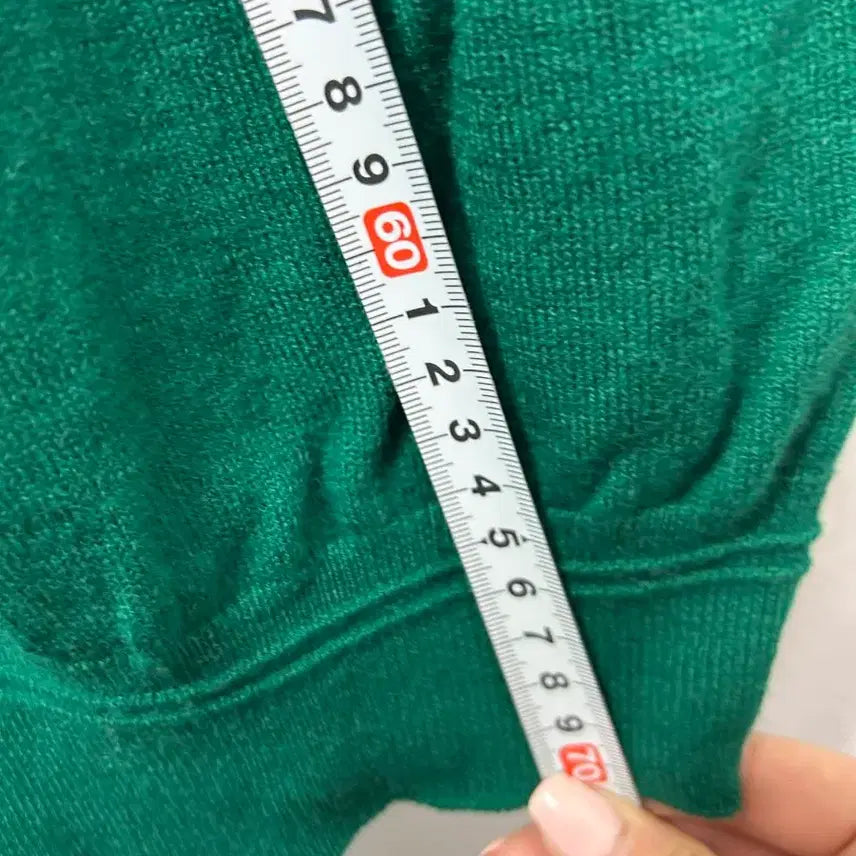 [BUNJANG] LOOK AROUND Embroidered Knit Top / 그린 LOOK AROUND 자수 니트 F