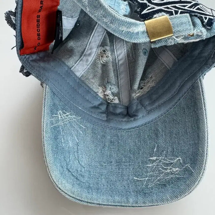 [SOLD OUT] 후디사이즈워 디스트레스드 데님 캡