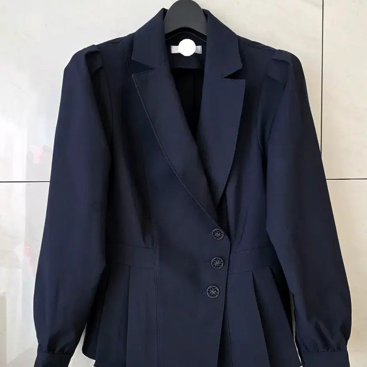 [BUNJANG] Pleated Detail Jacket Blouse / 세일 땡세일 플리츠장식 자켓 블라우스