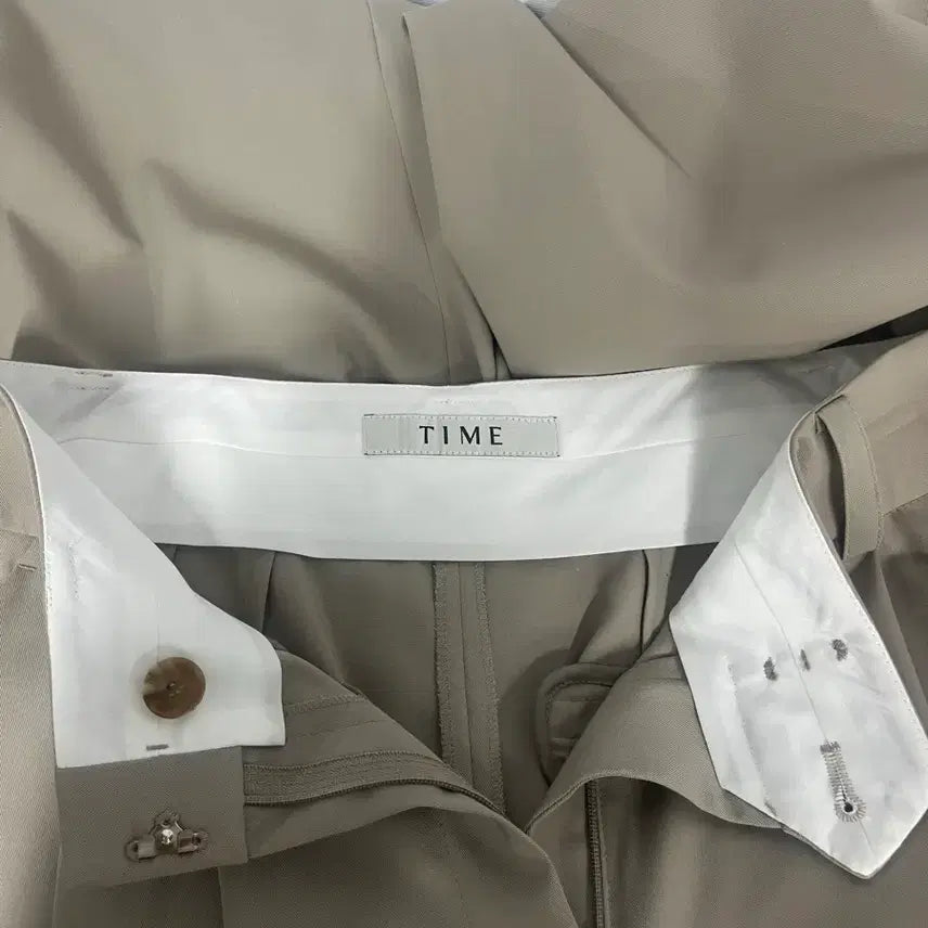 [BUNJANG] TIME Wide Cargo Slacks Beige / TIME 타임 와이드 카고 슬랙스 베이지
