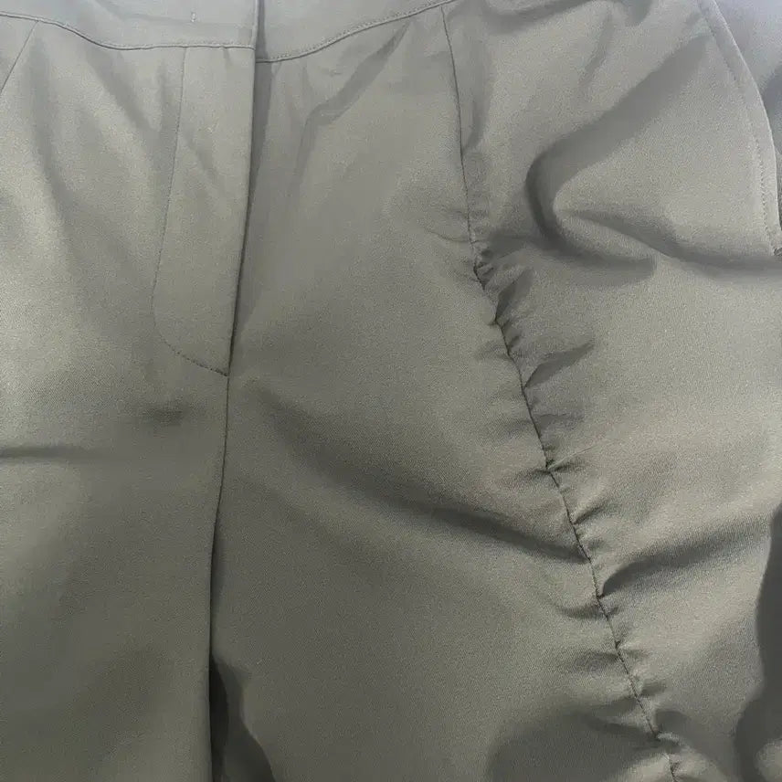 [BUNJANG] TIME Shirring Slacks Dark Khaki / TIME 타임 셔링 슬랙스 진카키