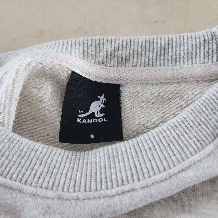 [BUNJANG] Kangol Grey Sweatshirt - S Size / 캉골 맨투맨 티셔츠 회색. S